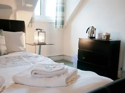 Dalesway Hotel Ilkley 3*,